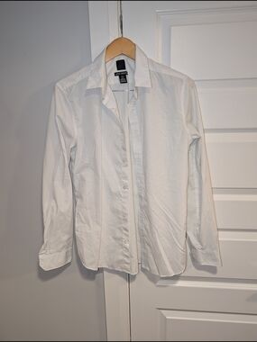 H&M White Men's Dress Shirt - Subtle Dot Pattern
